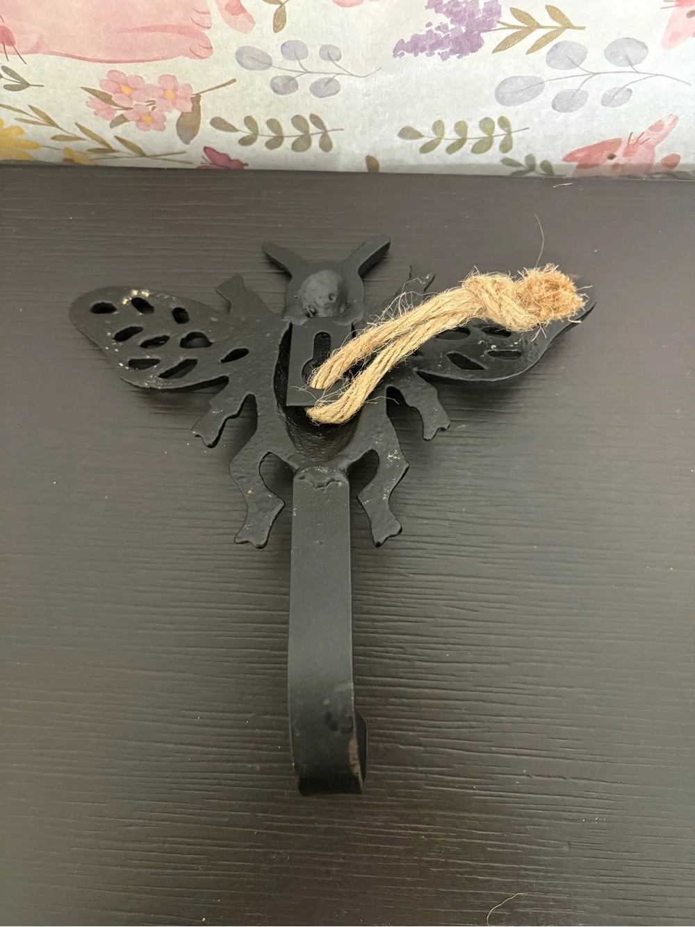 Black Bee Rustic Cast Iron Wall Hook - Decorative Home Wall Decor. Preowned.